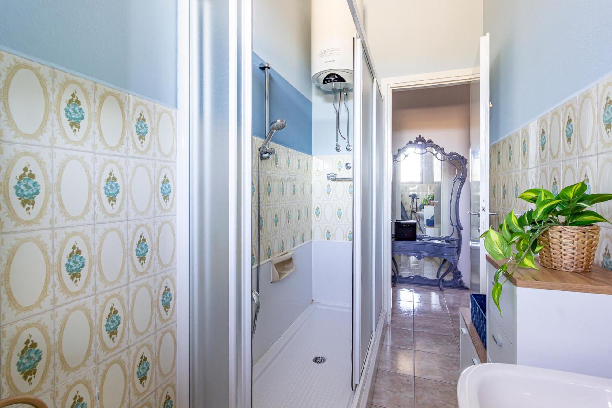 Apartamento Parking & Terrace - Large 90 Mq - Self Check-In & Remote Access Como Exterior foto
