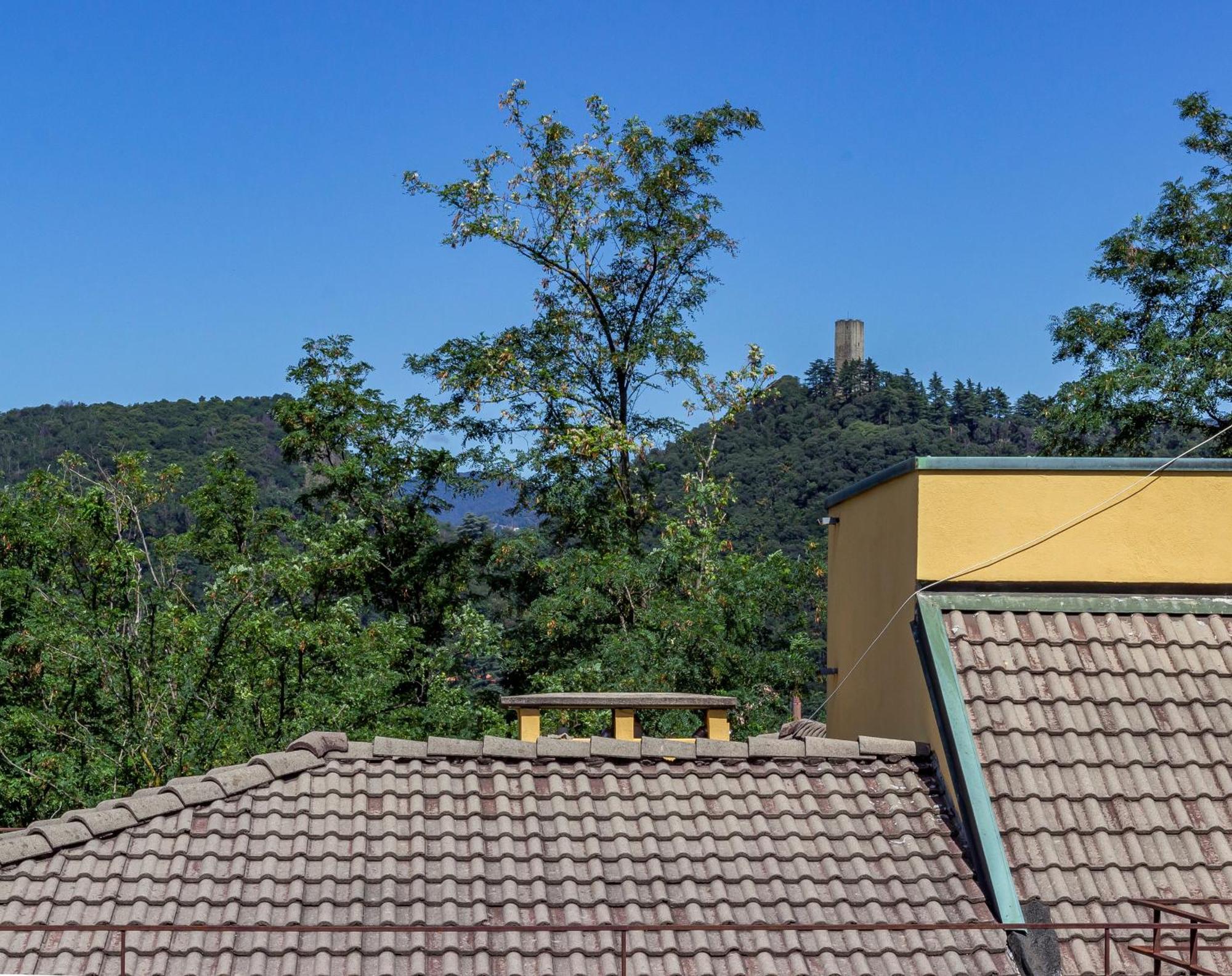 Apartamento Parking & Terrace - Large 90 Mq - Self Check-In & Remote Access Como Exterior foto